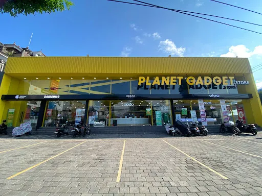 Planet Gadget Gatsu Timur 4