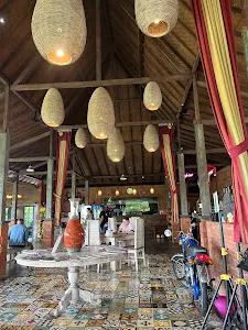 Warung Ongan Asri Ikan Bakar Jimbaran 3