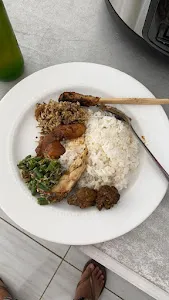 Warung Ongan Asri Ikan Bakar Jimbaran 4