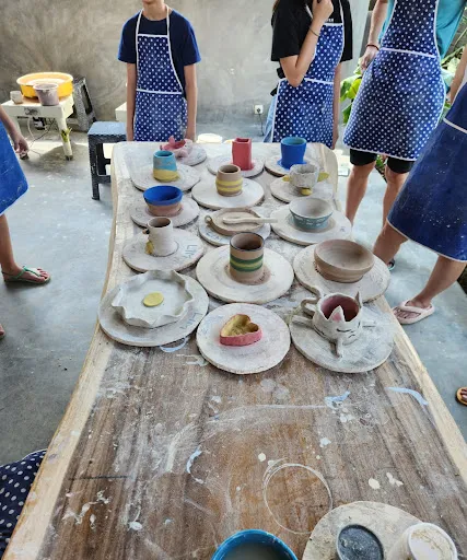 Tana ampo Pottery Studio 2