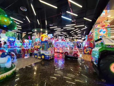 FUNWORLD - LIVING WORLD DENPASAR 2