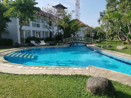 The Cakra Hotel 2