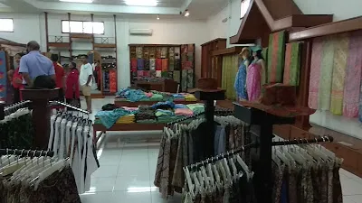 Bali Bidadari Batik 4