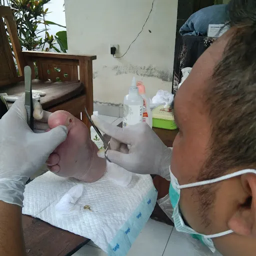 Nulus Wound Care/ Perawatan Luka Center 1
