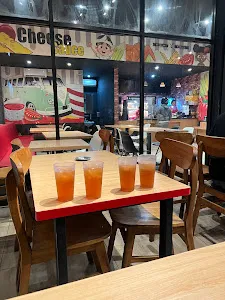 Gogo Fried Chicken WR Supratman 4