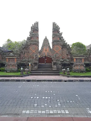 Bali Ari Tour and Driver 1
