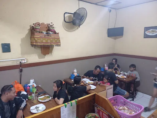 Depot A&A Cabang Gatsu, Spesial Mie Ayam Bandung 1