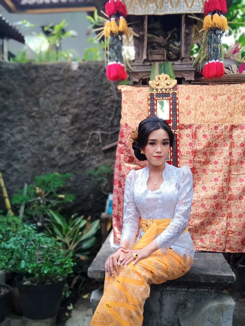 Klenting Sari Salon 3