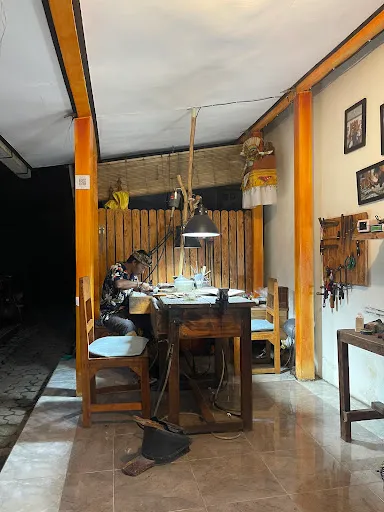 Rajata Silver Class 4