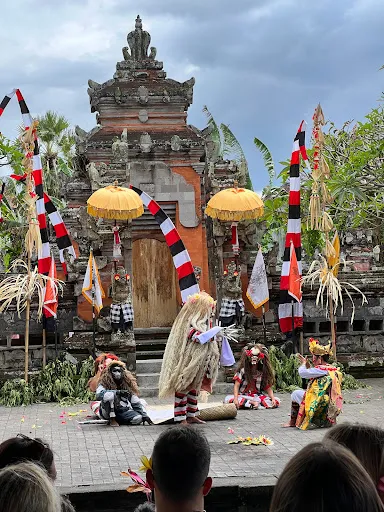 Kecak Dance Batubulan 2