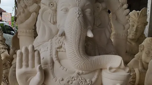 Angsa Putih II Stone Carving 1