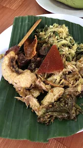 Babi Guling Men Lari 4