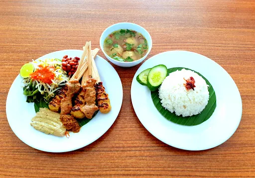 Warung Makan RASA SEGARA Sate Laut Lebih Gianyar 1