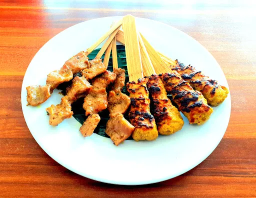 Warung Makan RASA SEGARA Sate Laut Lebih Gianyar 3