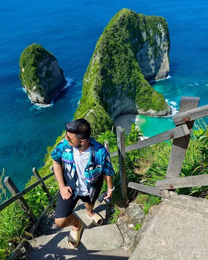 Putu Sudiana - Your Bali Driver 2
