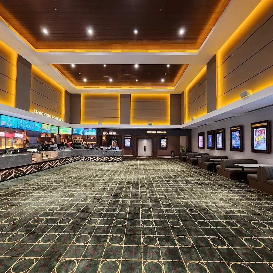 Living World Denpasar XXI 1