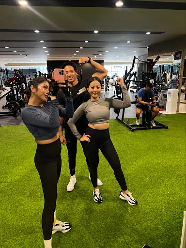 Fitness Plus Batubulan 3