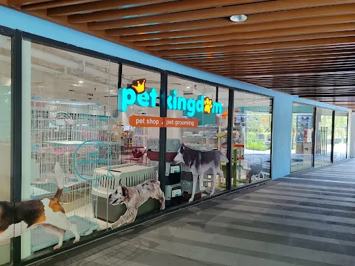 Pet Kingdom Living World Denpasar 3