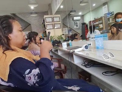 Mimi salon 3