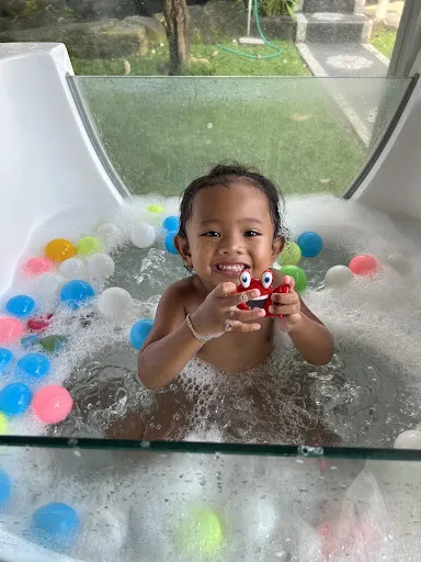 GANESS JUNIOR mom, baby and kids care