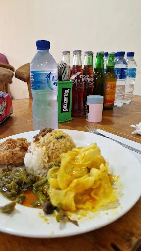 Rumah Makan Padang Asli Minang 1