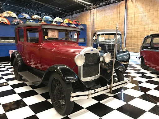 Kebon Vintage Cars 3