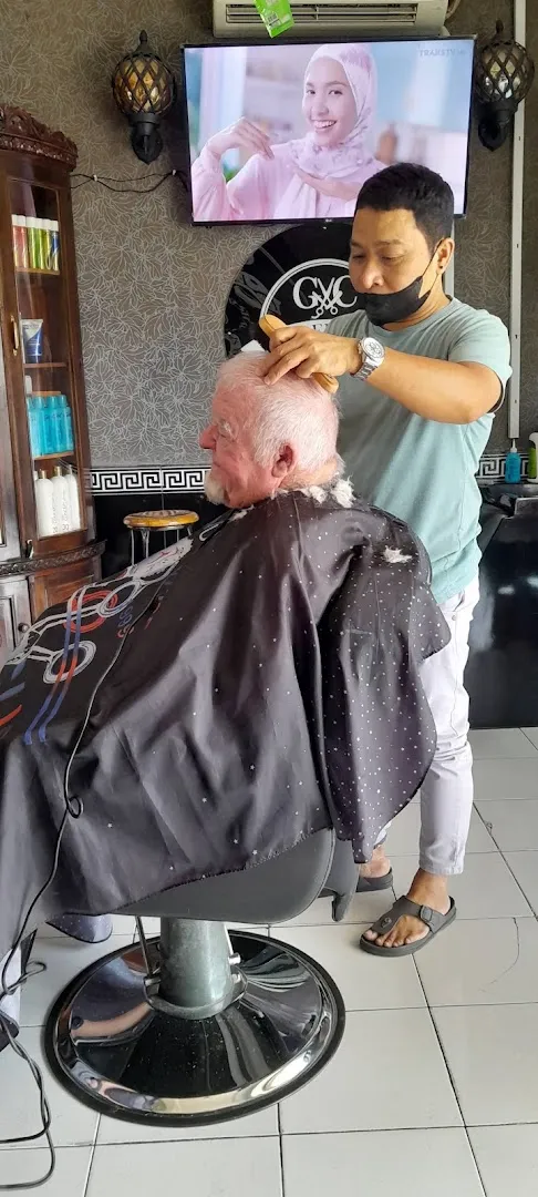 GC Barber Shop 4