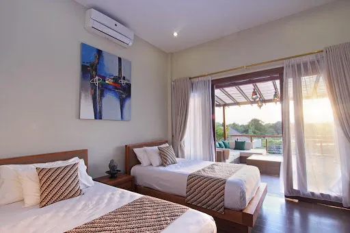 Jambu Inn Hotel Sanur 1