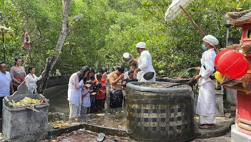 Pura Dalem Pengembak 4