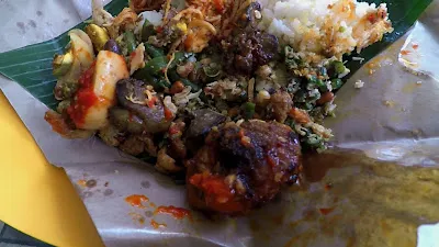 Warung Nasi Jinggo Bu Agus 4