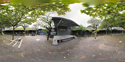 Ayam Bakar Wong Solo 2