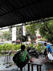 Warung Babi Guling 2