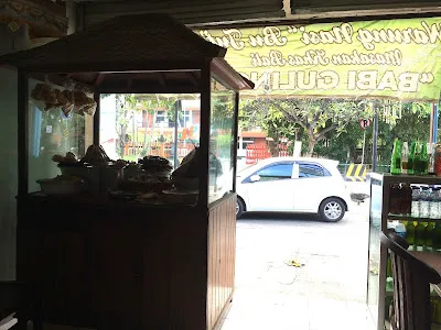 Warung Babi Guling 3