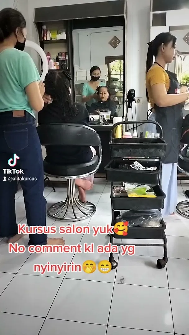 Kursus Kecantikan Alita 1