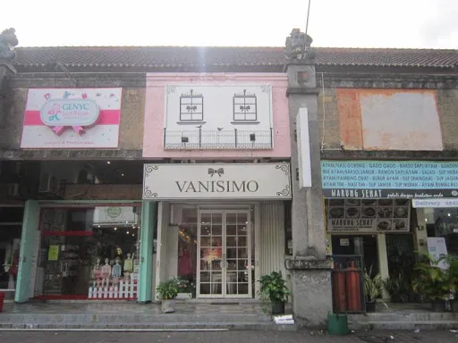 Elizabeth Denpasar 3