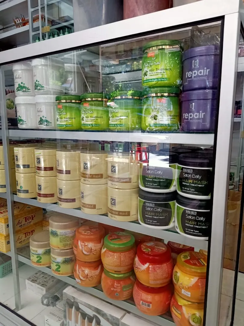 Dewi Fortuna Salon & Barber Supplier 2