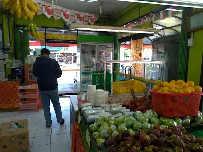 Moena Fresh Diponegoro - Buah Segar. Jus Sehat. 3