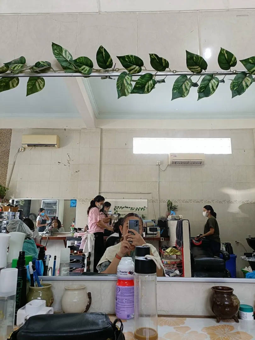 Vie vie Salon 1