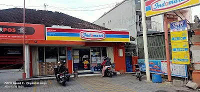 Indomaret Gunung Rinjani F44K 3