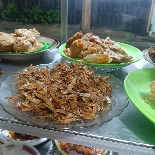 Warung Muslim DINI 1