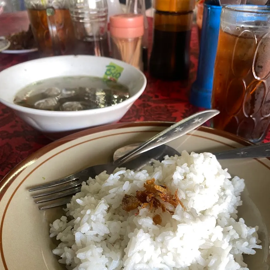 Warung Pak DG, Lawar & Soto Sapi 4