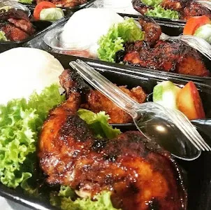 Ayam Bakar Arema Ibu Tika 2