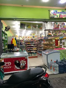 Azka Buah Fresh Fruits and Snacks Store 1