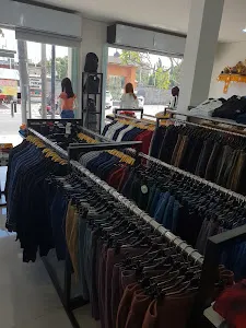 Out School Store Panjer 3