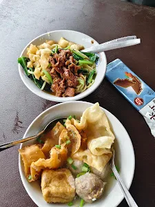 Bakso Arplas Albanna 1