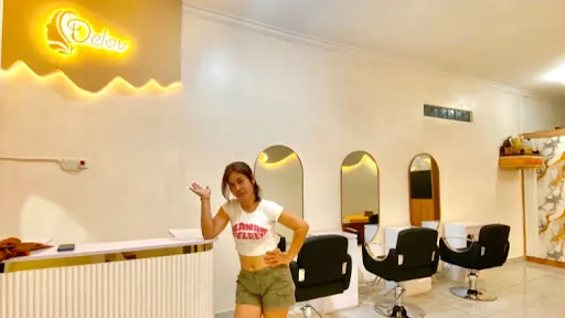 Delov Beauty Salon & Spa 1