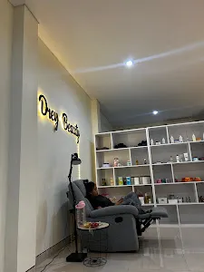 Adaya Salon 3