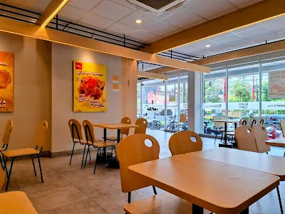 Richeese Factory Puputan Renon 4