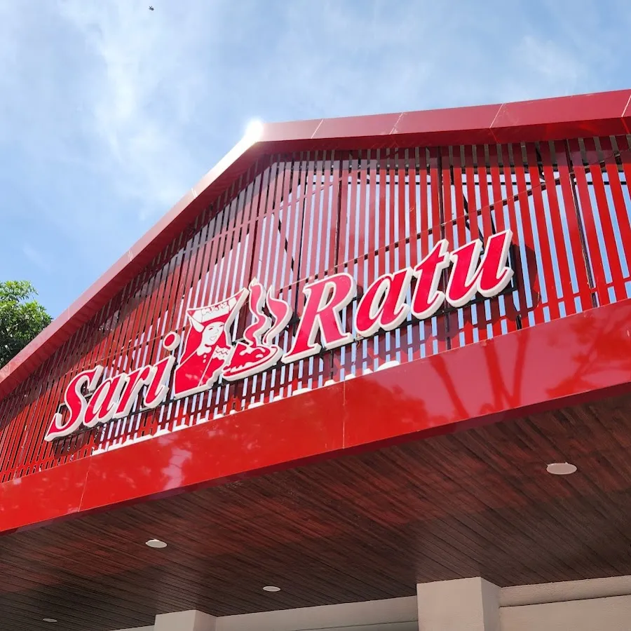 Sari Ratu Padang Restaurant 4