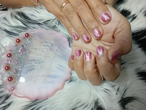 ILS BEAUTY STUDIO 3 1